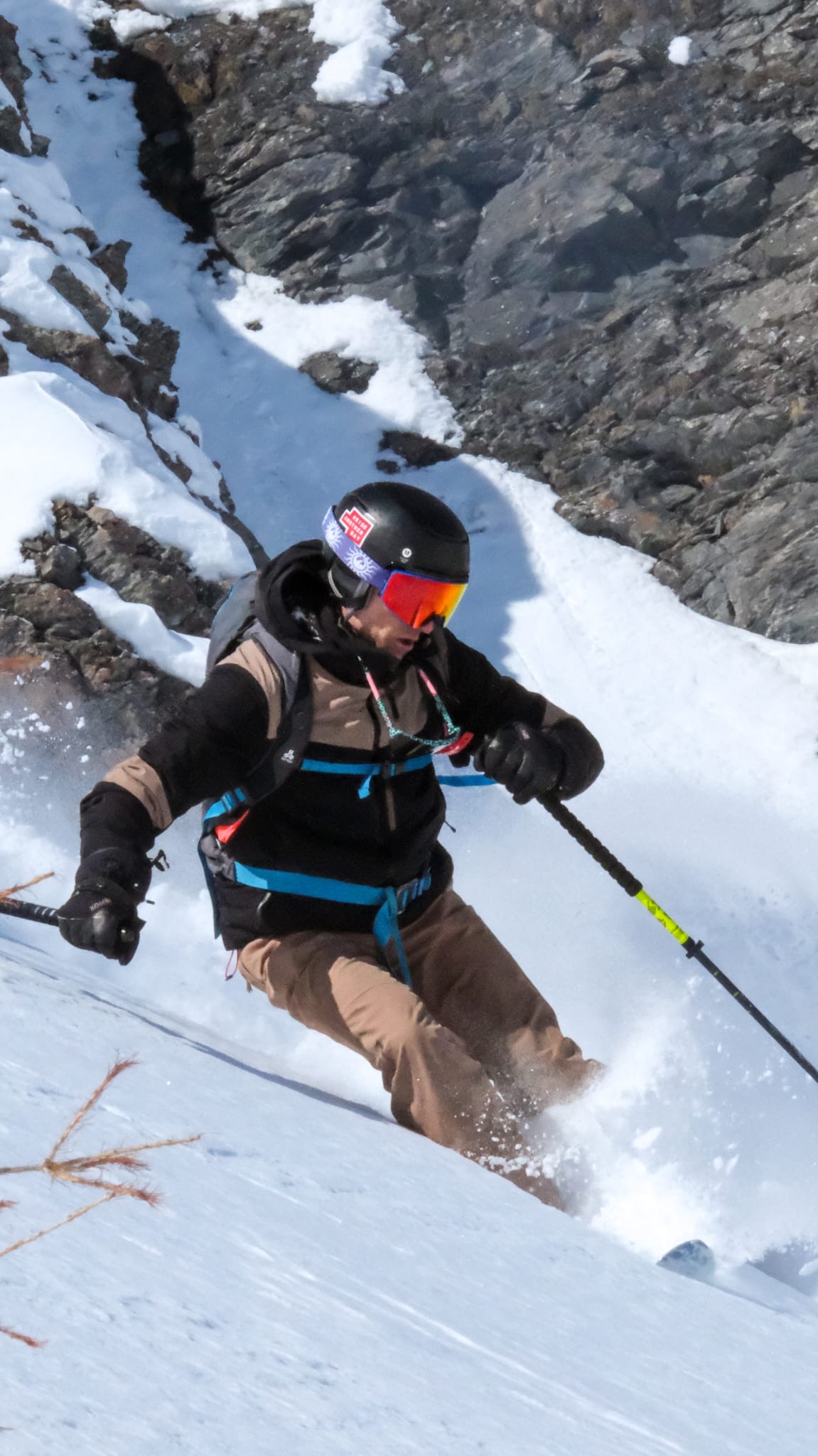 Andrew Walker skiing down a snowy slope